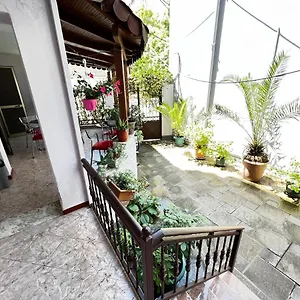 grand-veranda-apartment.hotels-in-tirana.com/