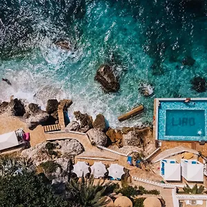 4* Hotel Liro
