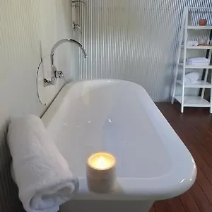 https://murphys-creek-hideaway.queenslandhotels.net