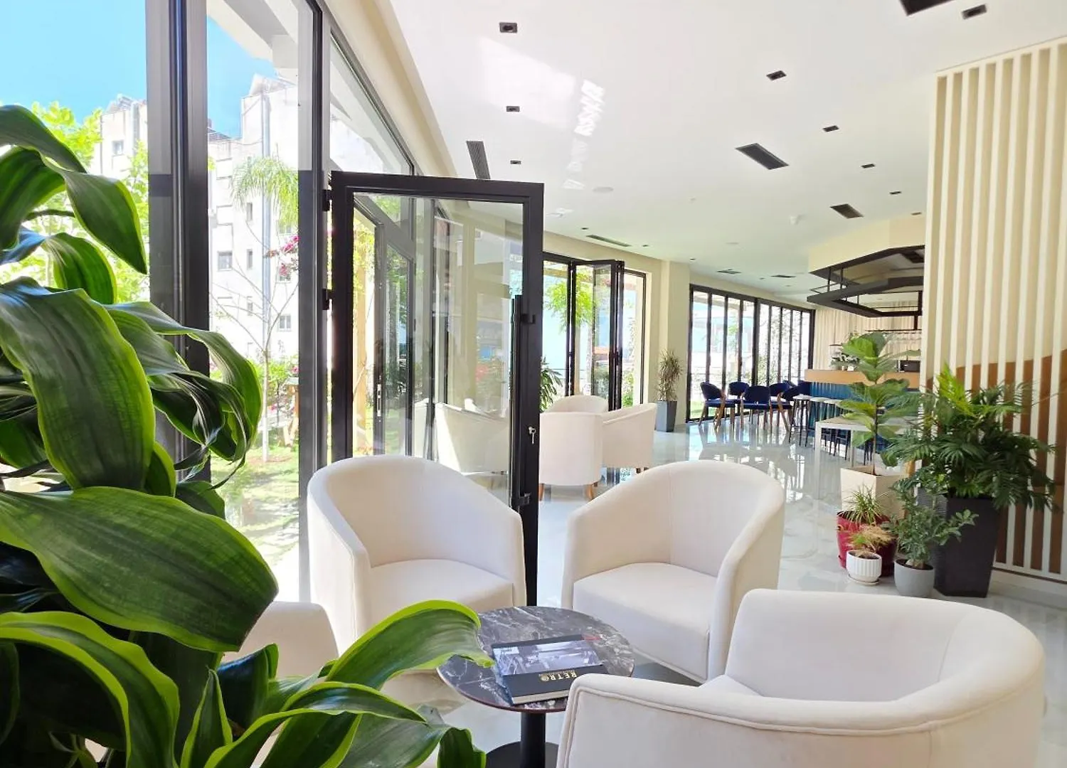 Valza Boutique Hotel Vlore 4*,  Albania